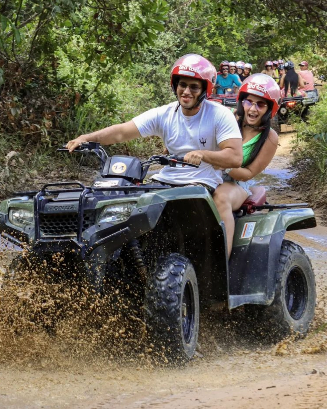 Sul Pé na Areia com Quadriciclo