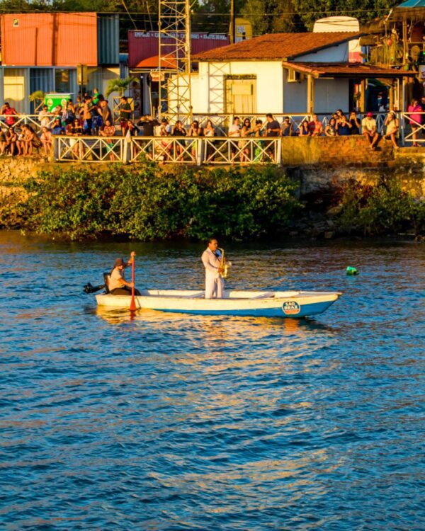 INGRESSO CATAMARÃ POR DO SOL NA PRAIA DO JACARÉ